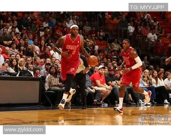 热火与山猫精彩对决全场回放精彩瞬间不容错过